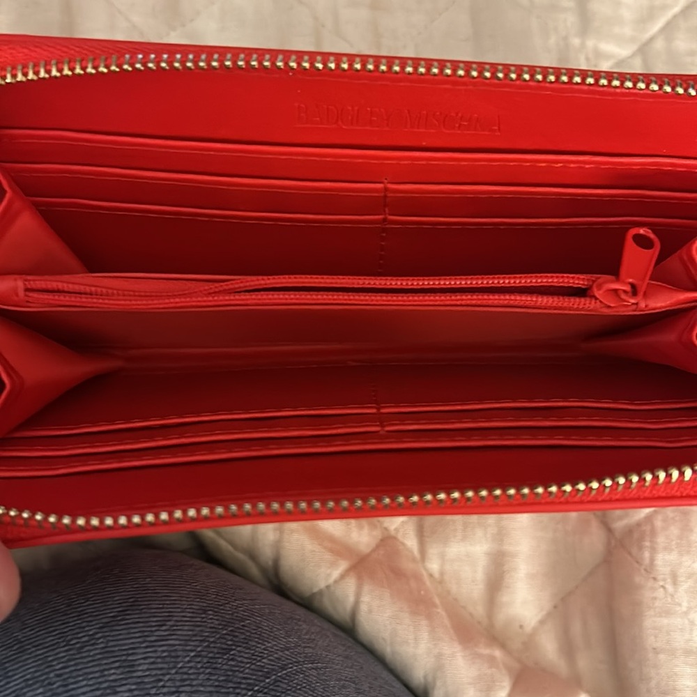 MB wallet - Picture 3 of 4